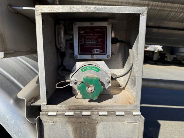 Unit # T140 - Image 20